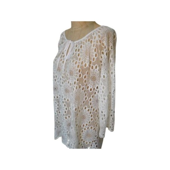 Peck & Peck Size XL White Semi Sheer Eyelet Keyhole Neckline Top - Picture 3 of 3